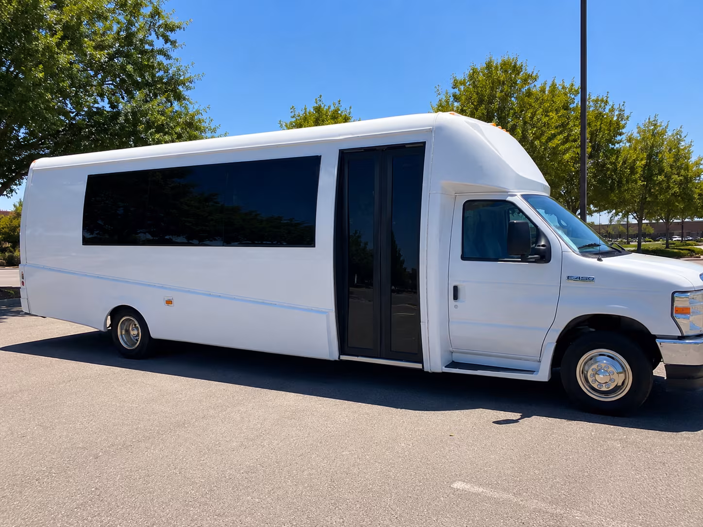 birthday party buses for ybor city bar crawls and tampa nightlife