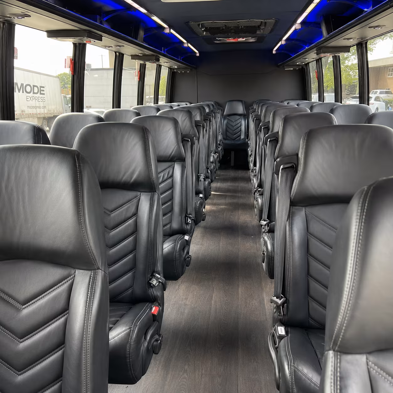 bus rentals to tampa bay lightning games at amalie arena