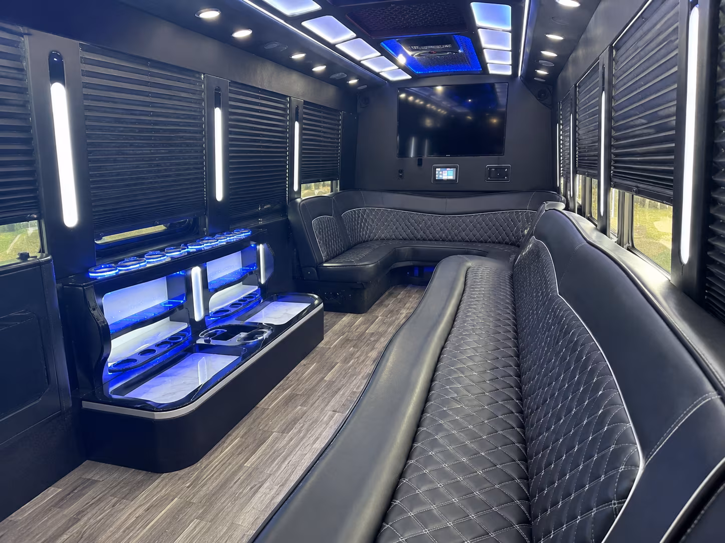party buses for bachelorette wine tours around tampa bay