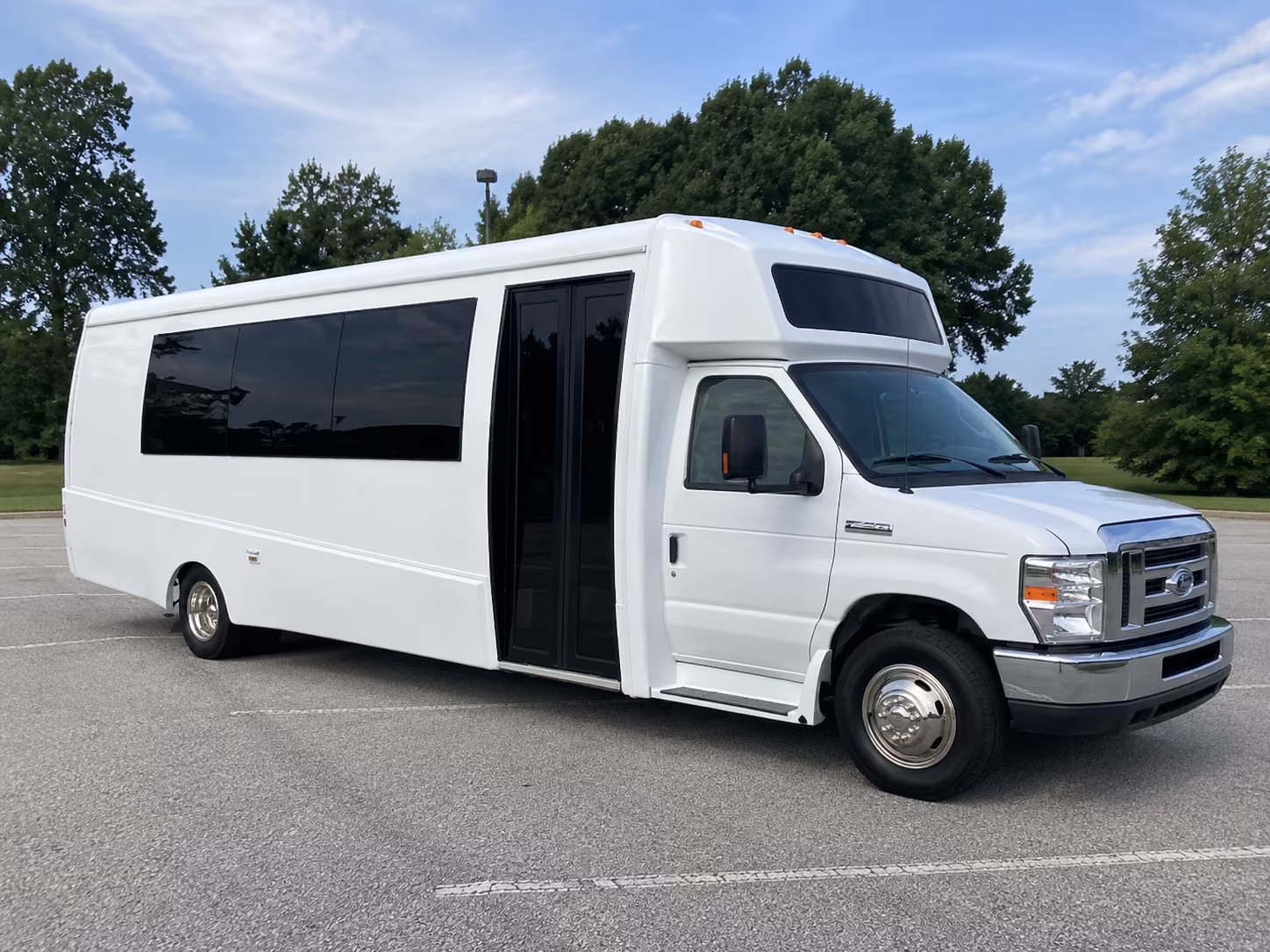 tampa 18 passenger party bus